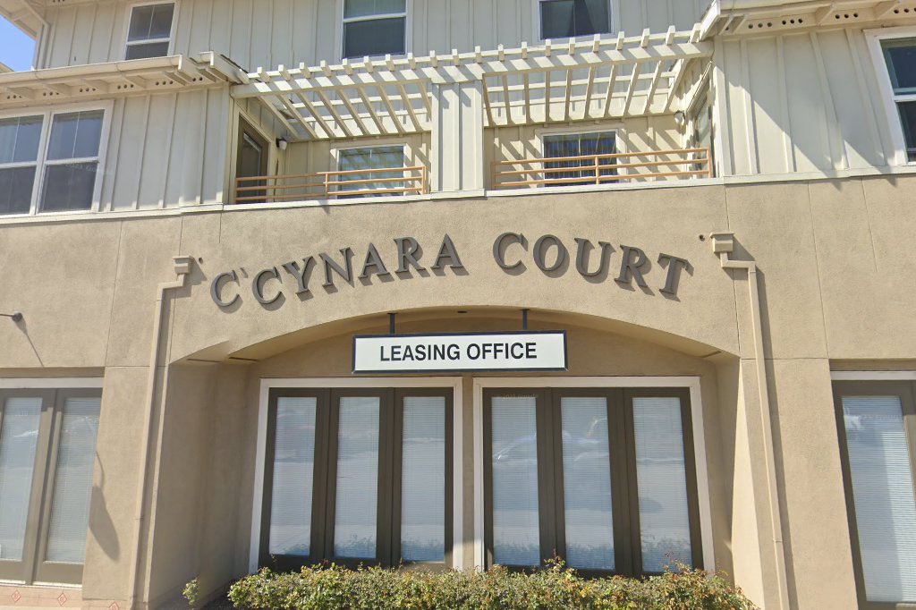 Cynara Court