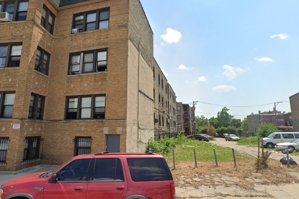 Lawndale Apartments