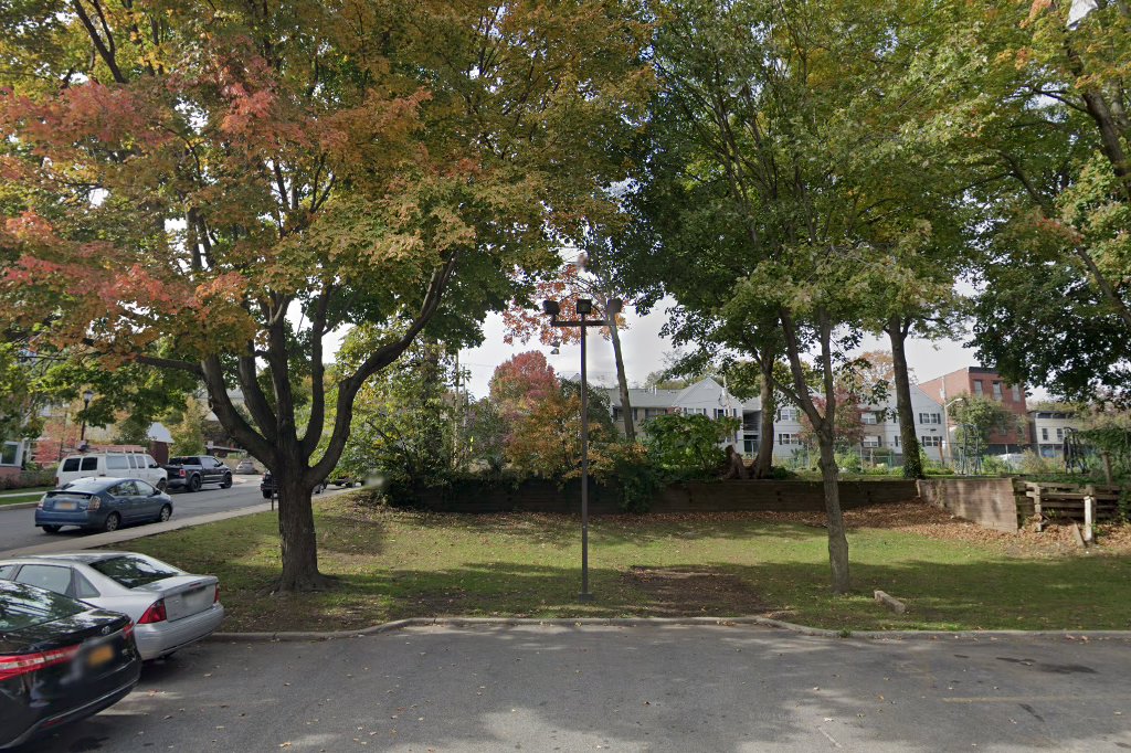 Nyack Plaza Apartments