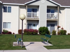 Peterson Park Apartments