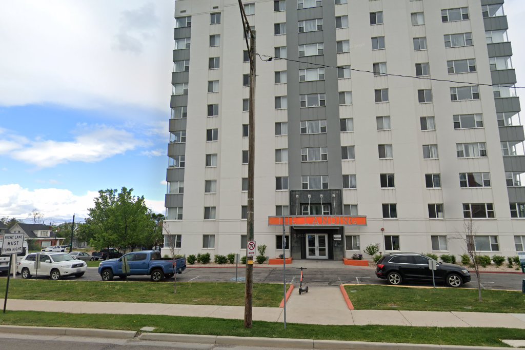 The Charleston Apartments