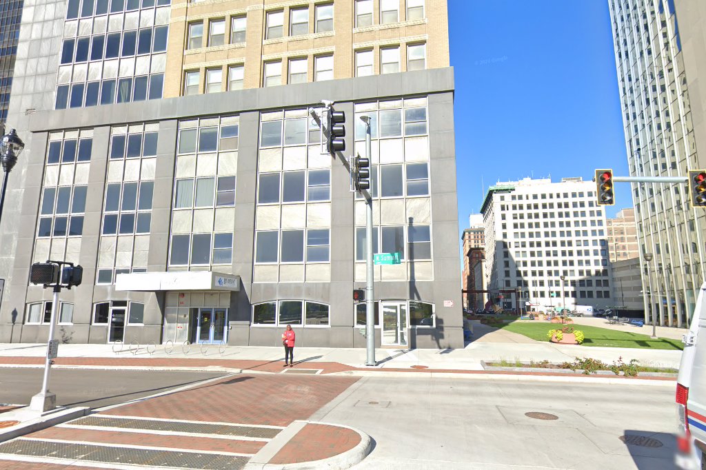 Riverfront Apartments Toledo