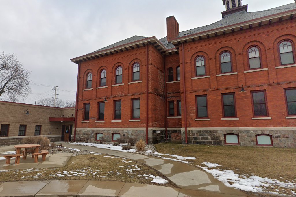 Oak Street Senior Apartments