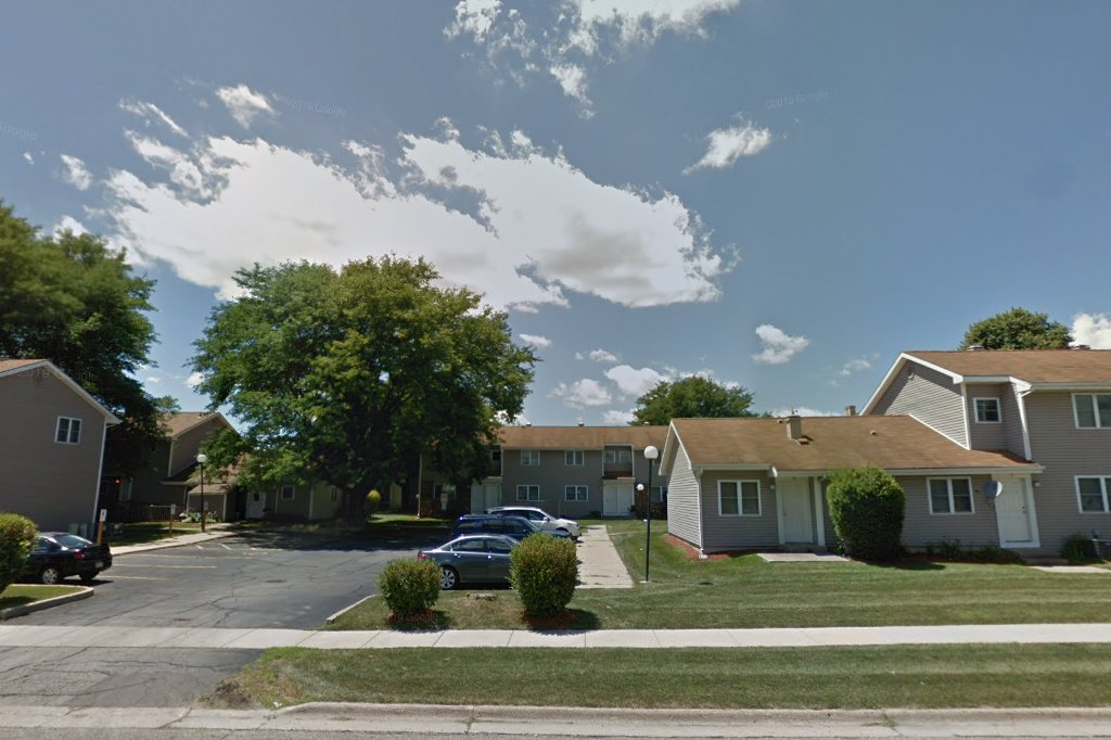 Lexington Court Townhomes