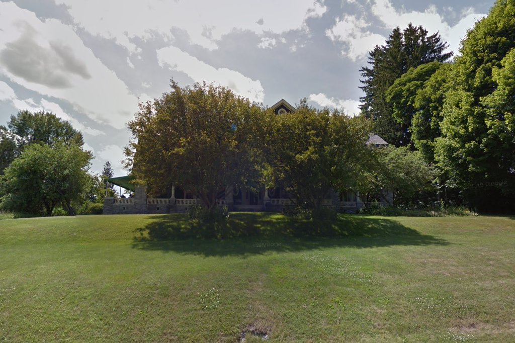 Linden Terrace