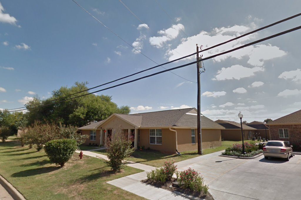 Pine Ridge Manor Crockett