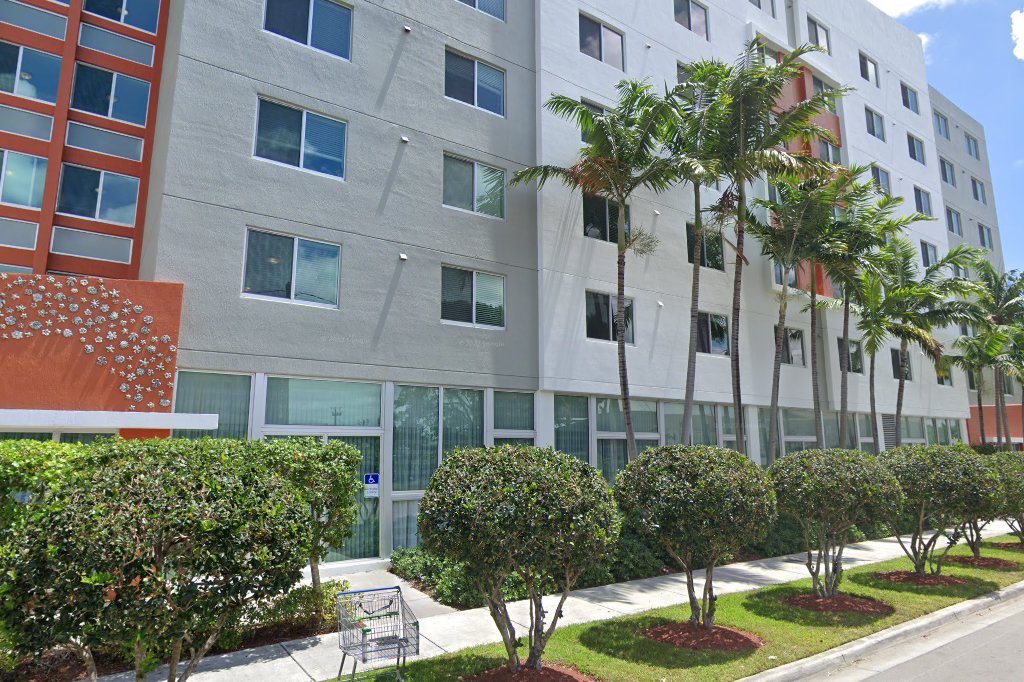 Collins Park Apartments