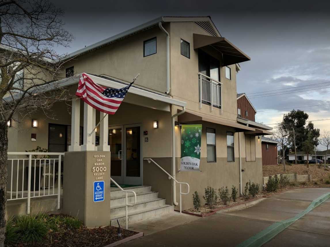Golden Oak Manor Oakley