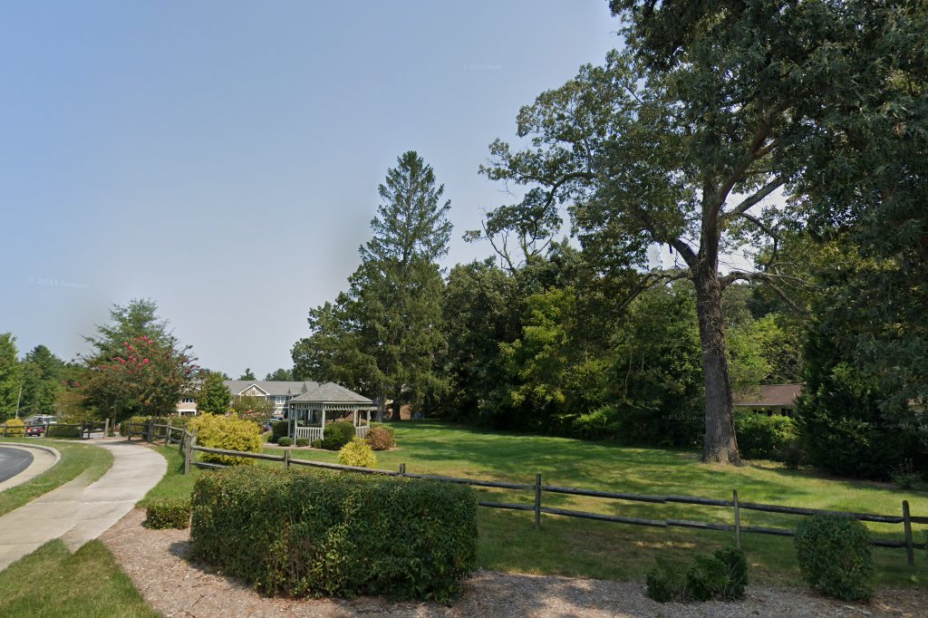 Regal Oaks Apartments