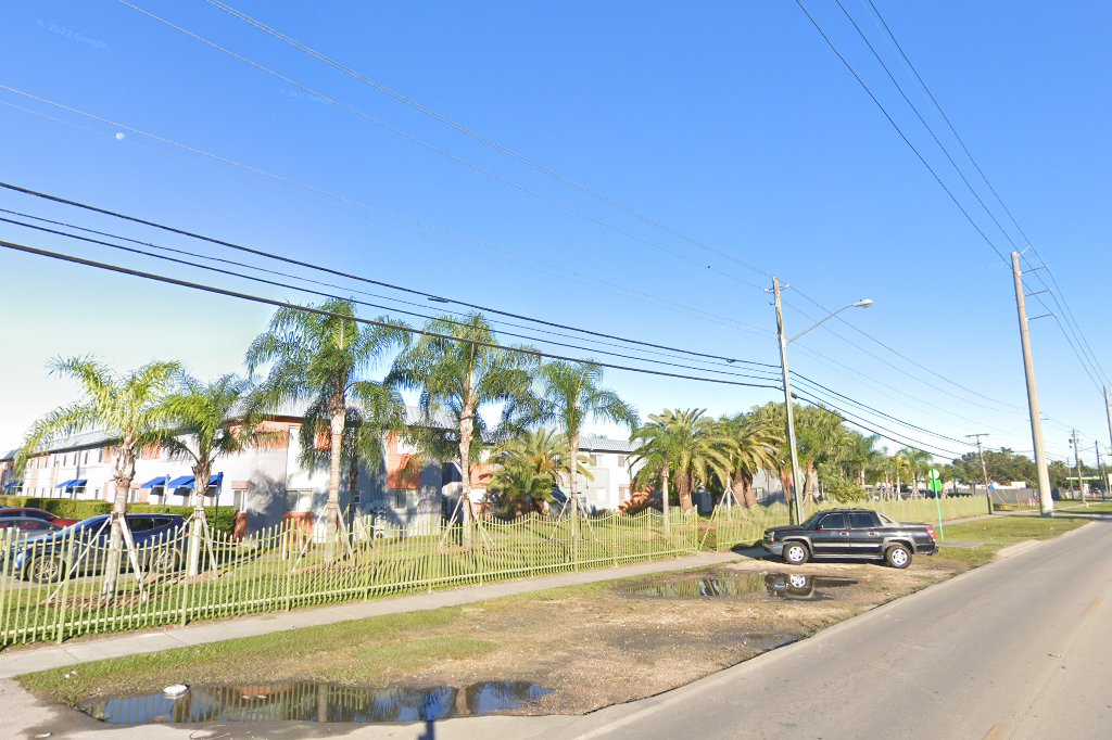 Coral Gardens  Apts