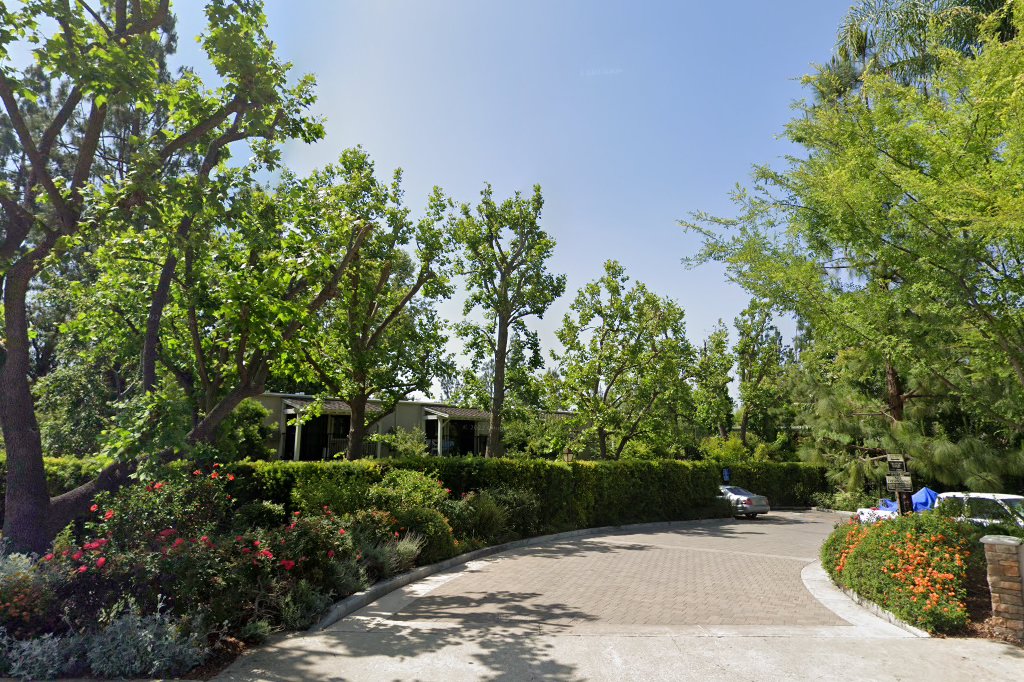 Drake Manor
