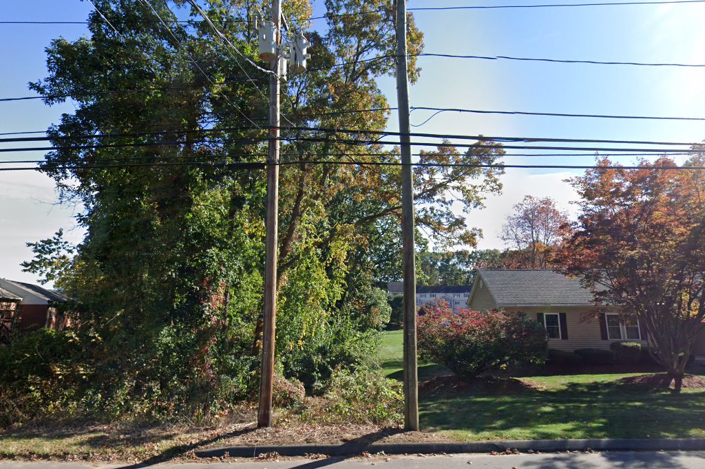 Dobbs Crossing Apts