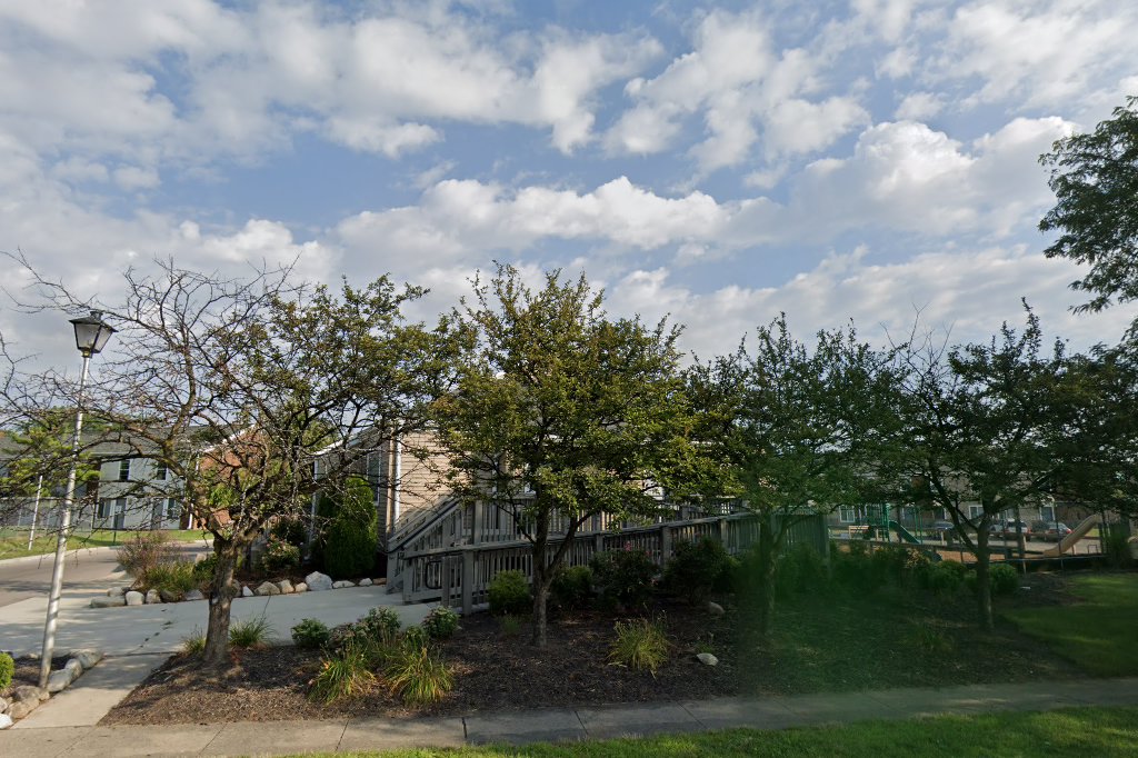 Ivywood Apartments