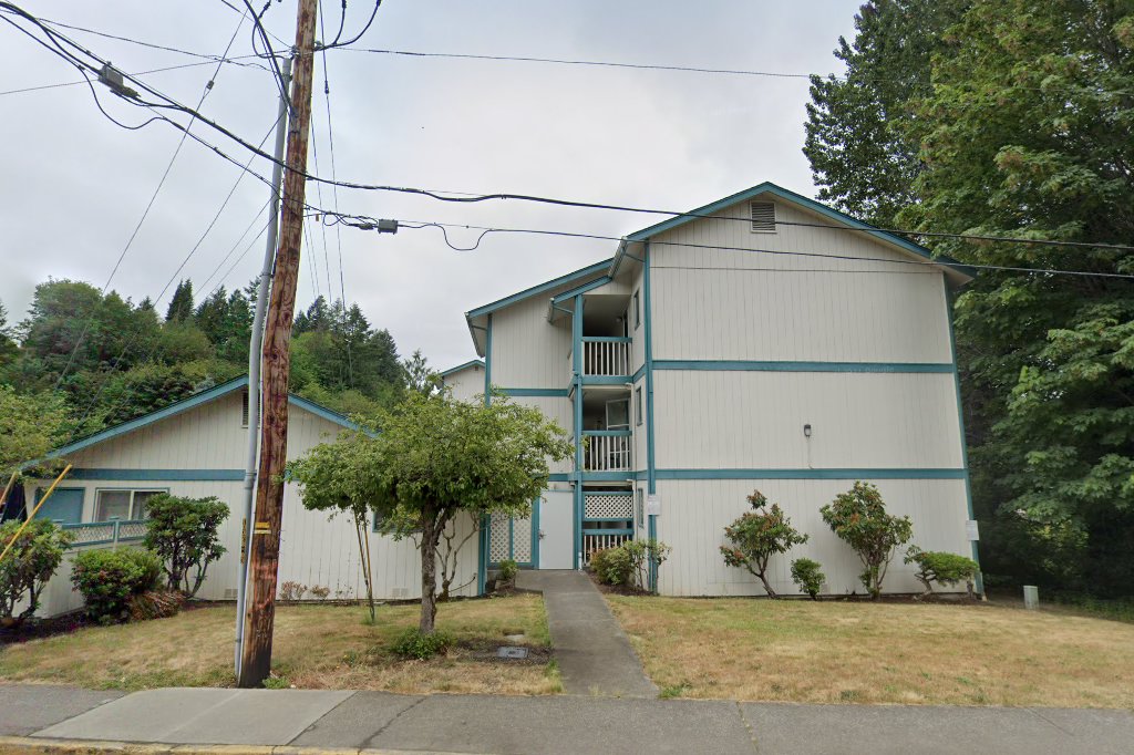 Goldsborough Creek Apartments