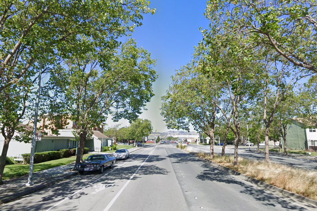 Barrett Plaza Townhouses