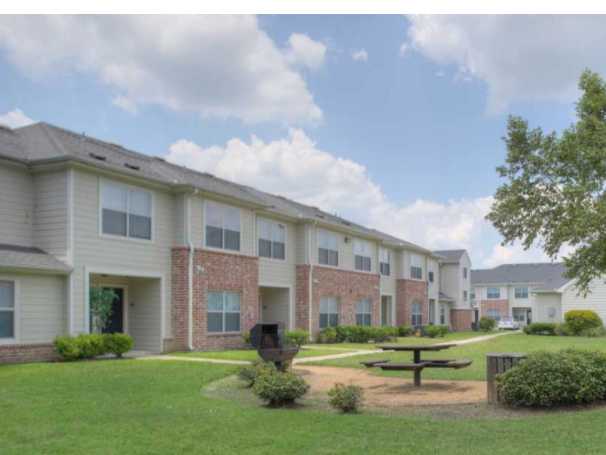 Humble Parkway Townhomes Humble