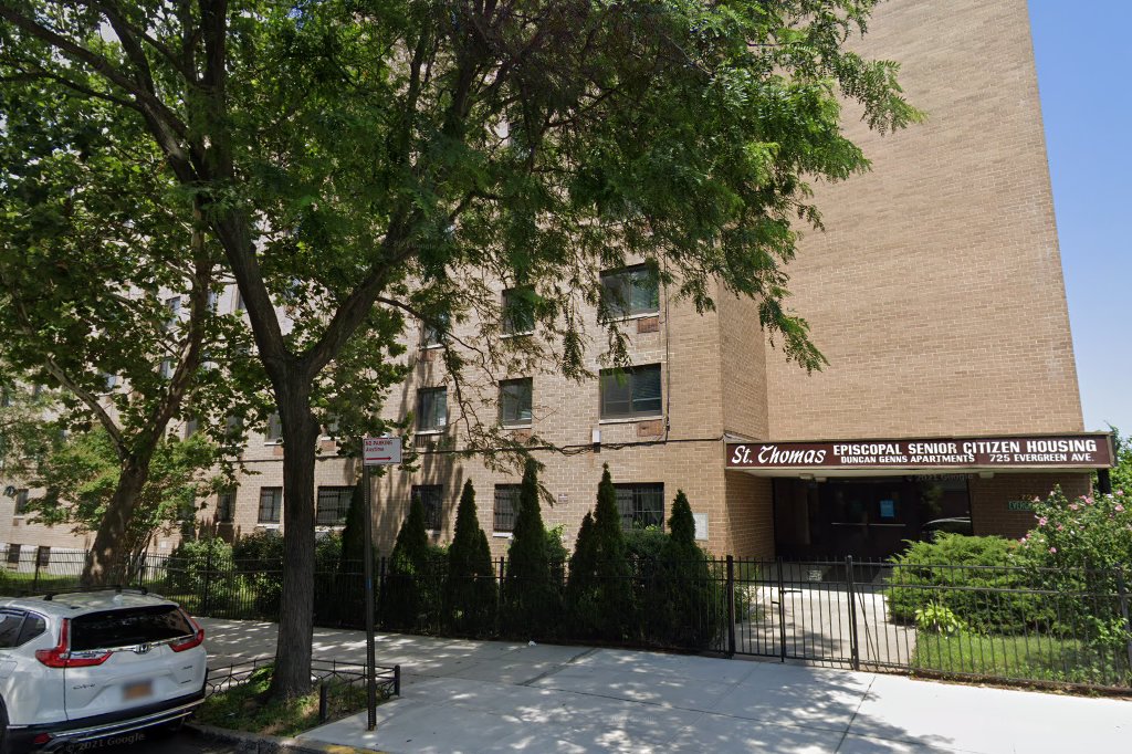 Duncan Genns Apartments