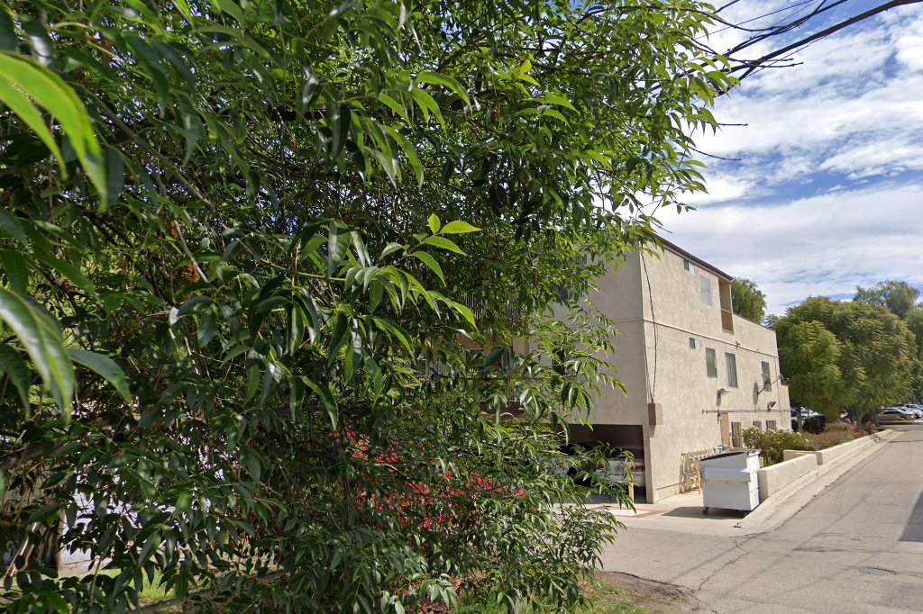 Corona Community Towers