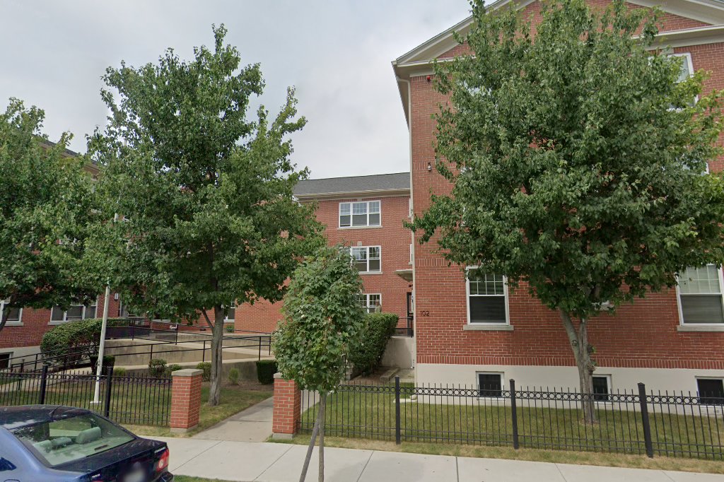 102 Linwood
