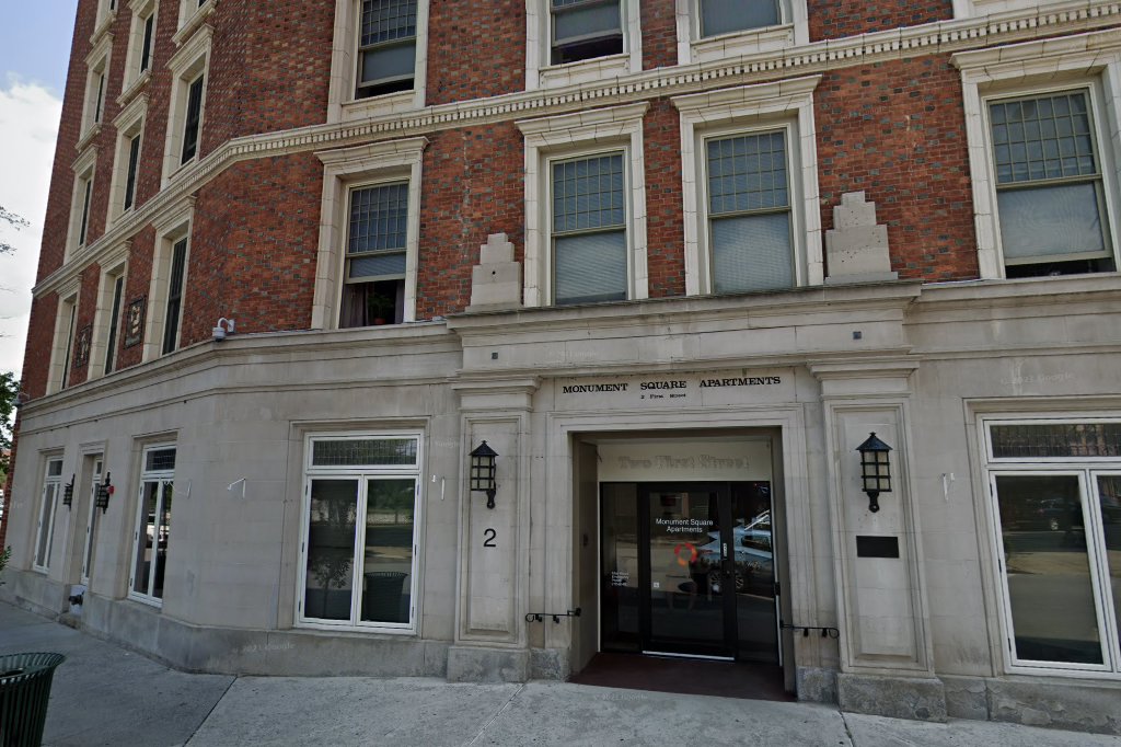 Monument Square Apartments