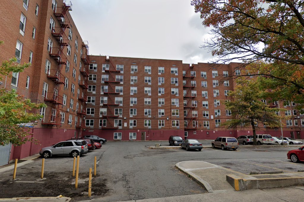 St. George Plaza