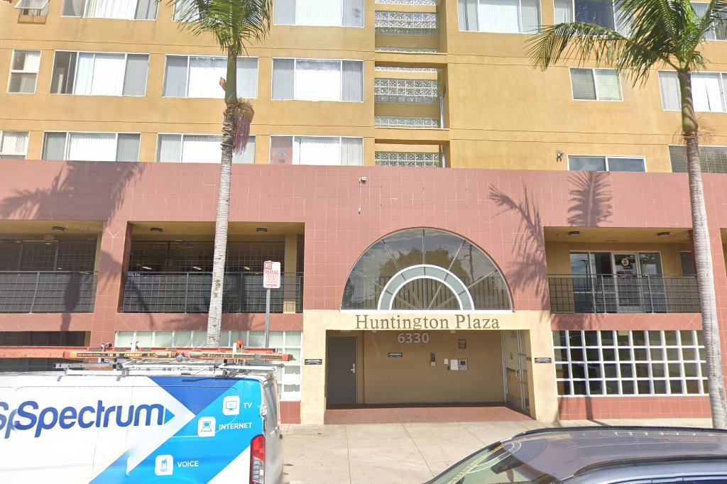 Huntington(Rugby) Plaza Senior Apartments
