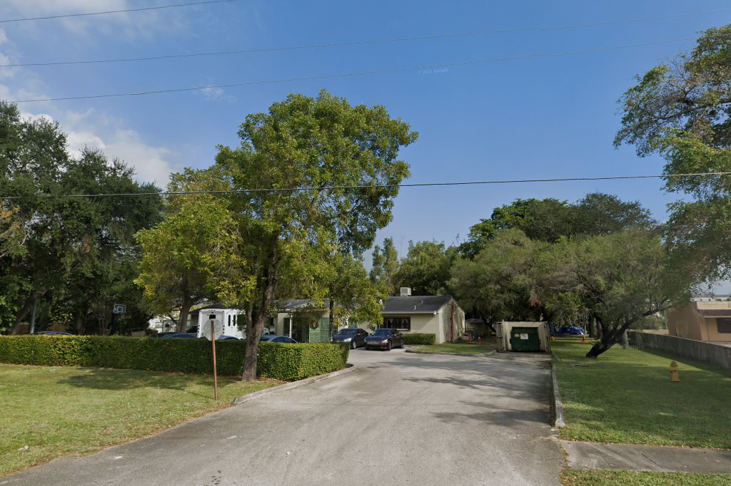 Memorial Highway Apts
