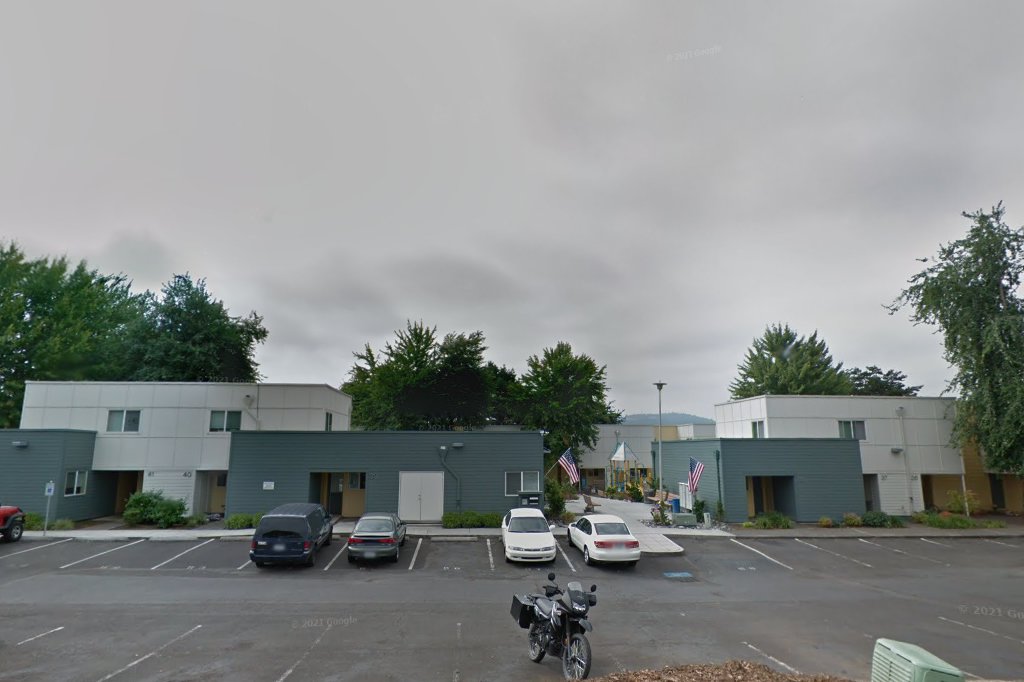 Gateway Garden Apartments