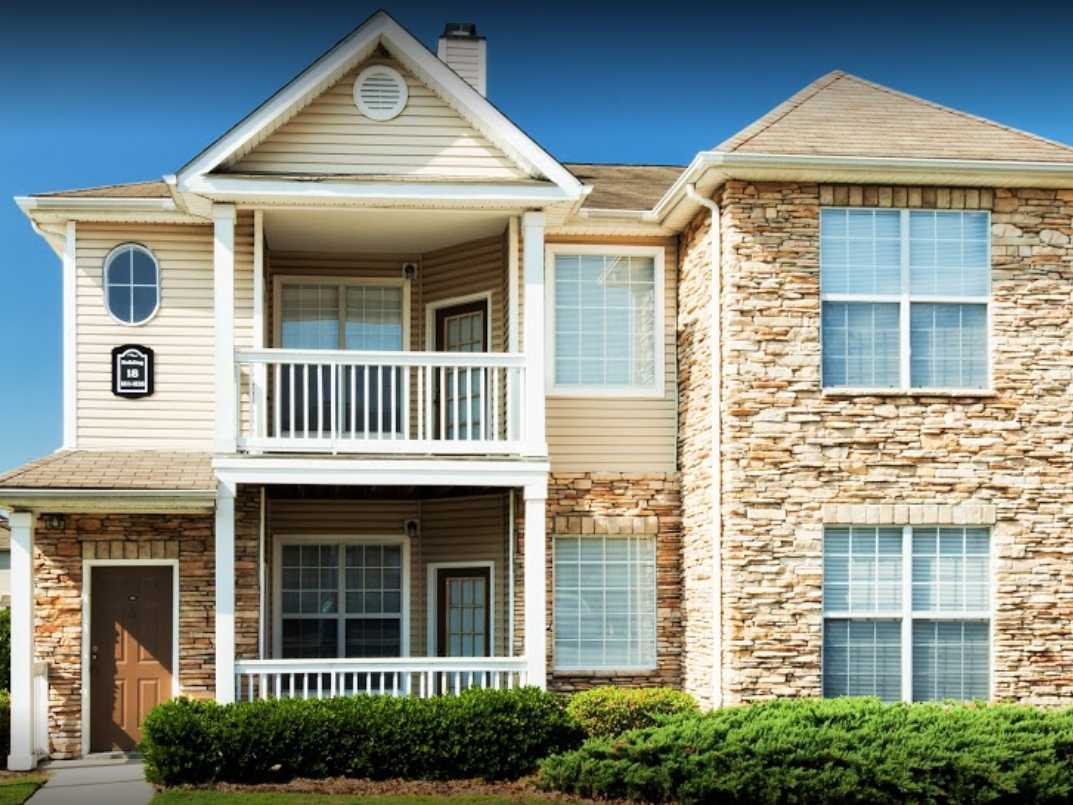 Polo Commons Apartments