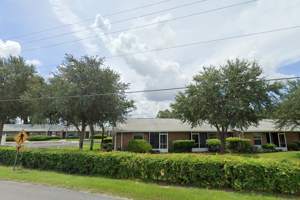 Pearl Lane Apartments