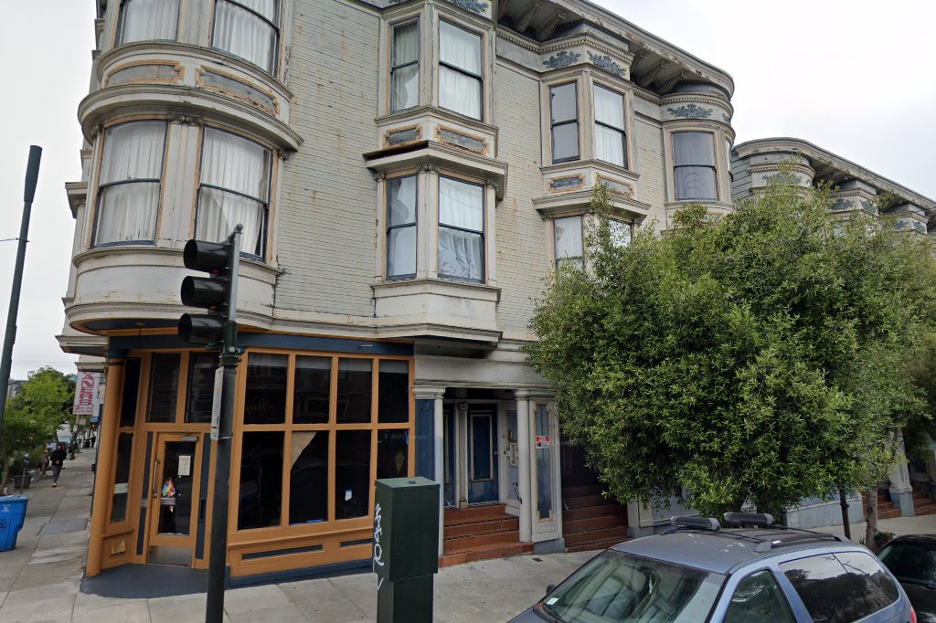 Page/Holloway Apartments