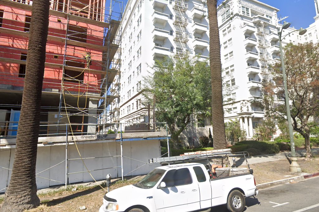 Bryson Family Apartments - Los Angeles Housing Partnership