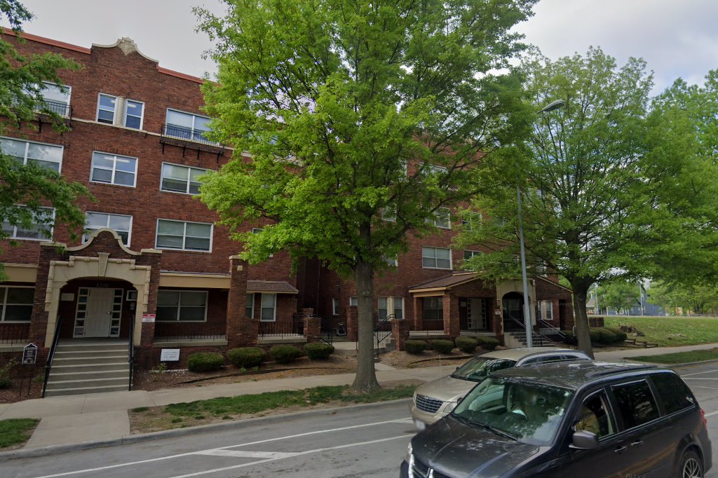 Alexandria Apts