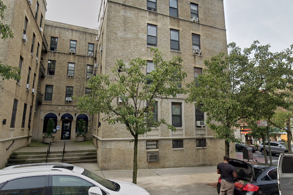 Plaza Apartments
