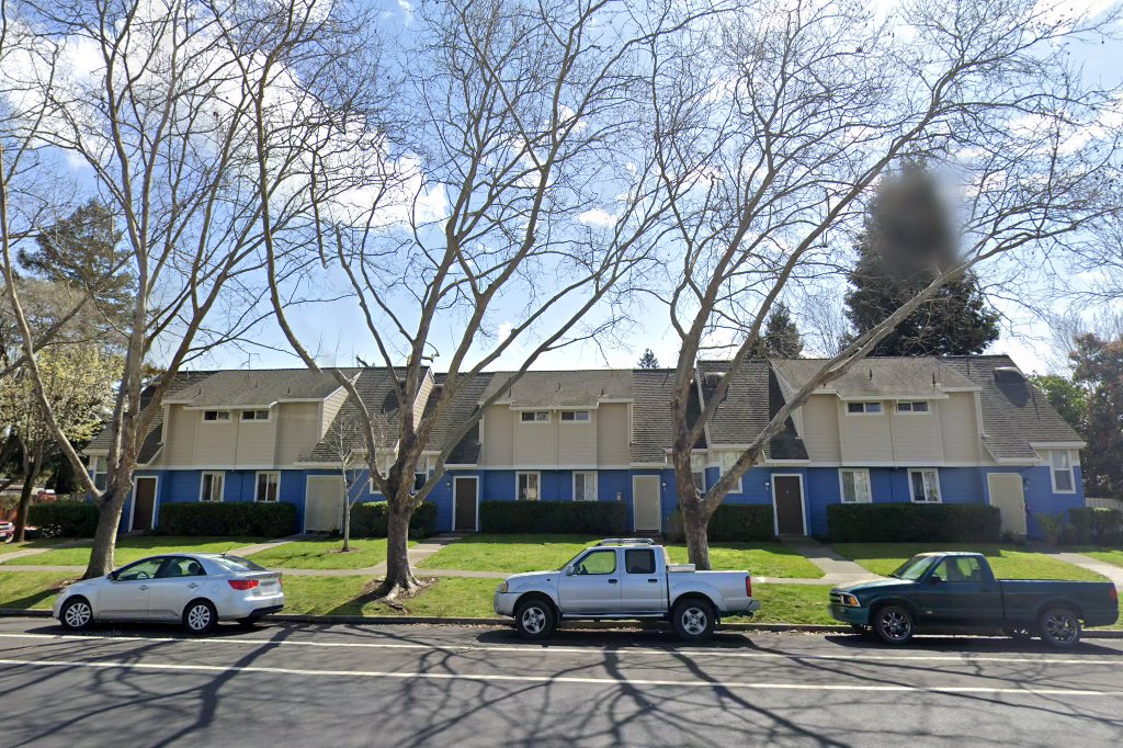 Windwood Apartments