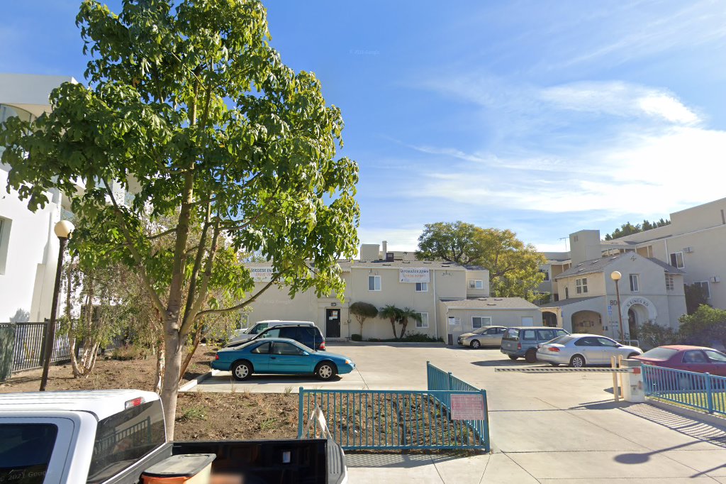 Kings Road Apartments