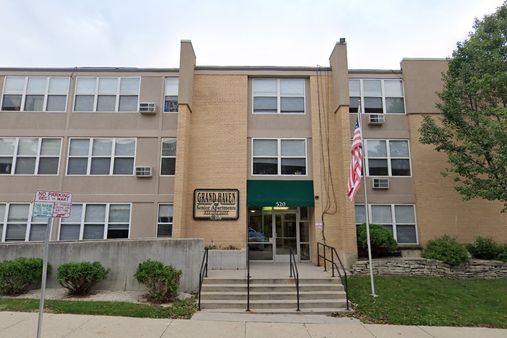Grand Haven Apartments