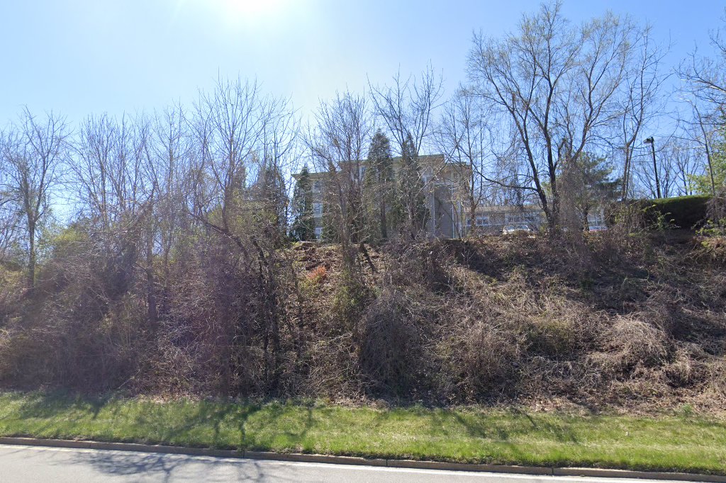 Woodlawn Senior Housing