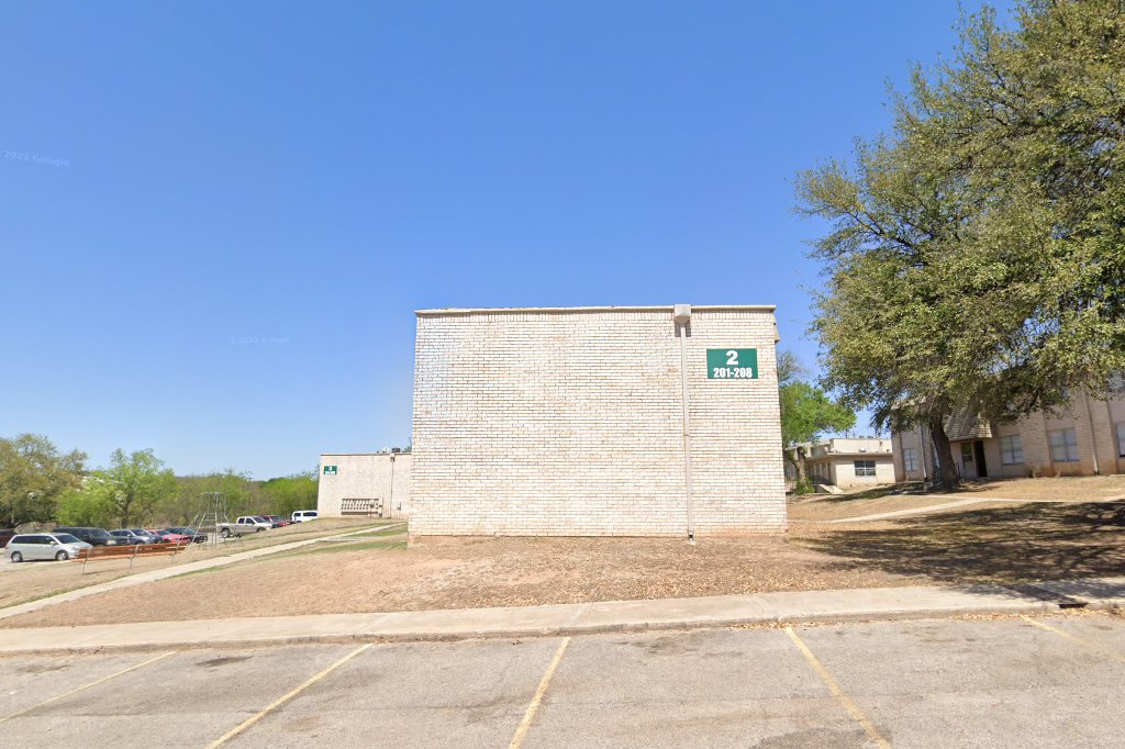 Rivercrest Apartments