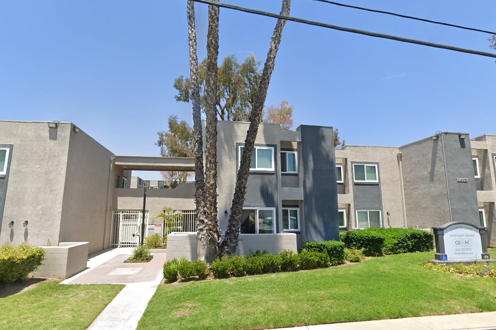 Charter Oaks Apartments