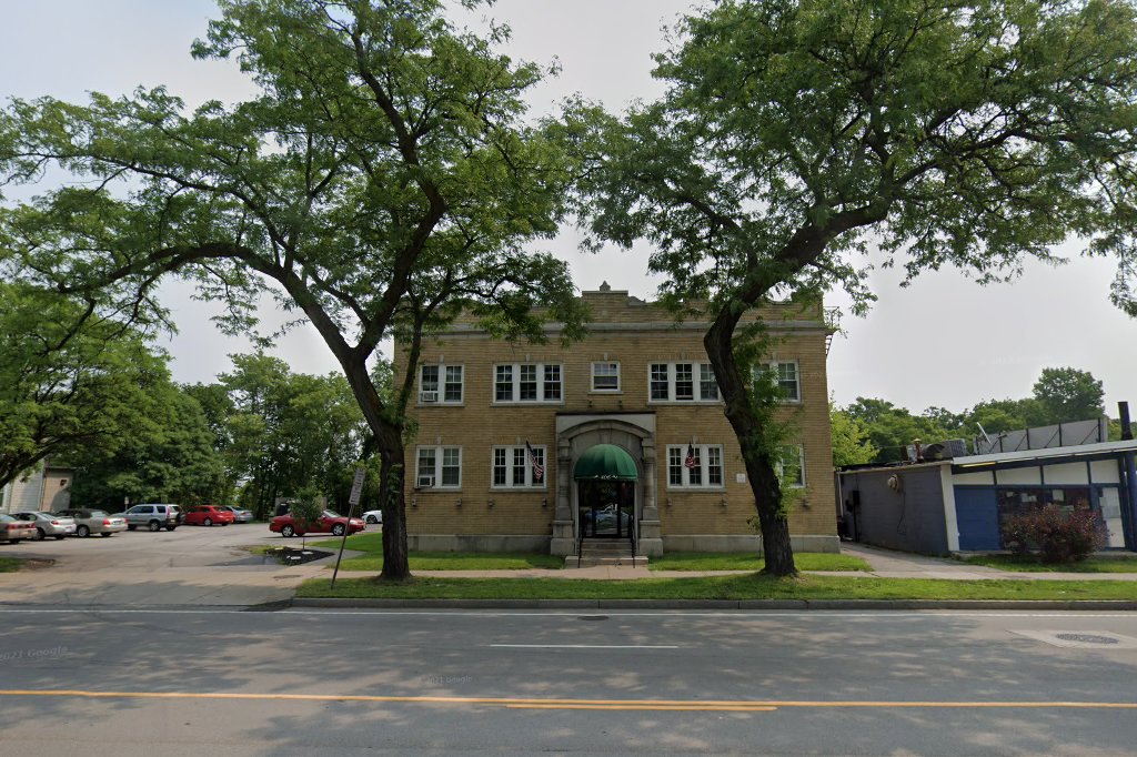 Lake Ravine Apartments