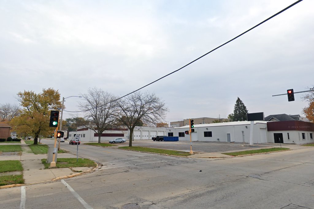 Renaissance Center Apartments