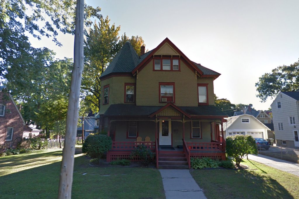 Florida Street 208