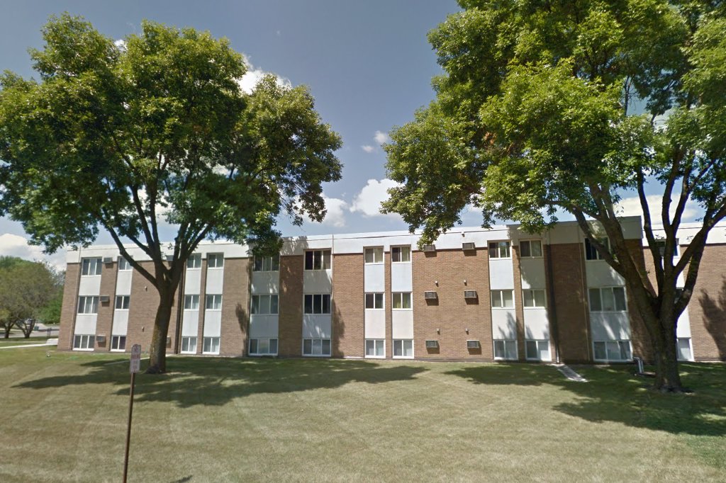 Summit on Second Apartments