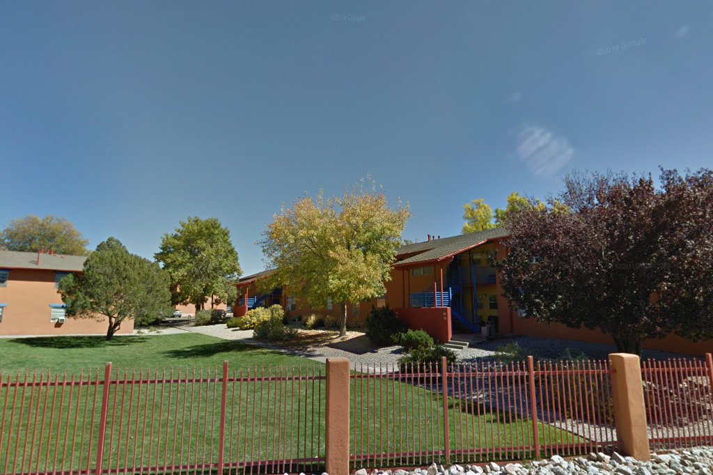 Sangre De Cristo Apartments