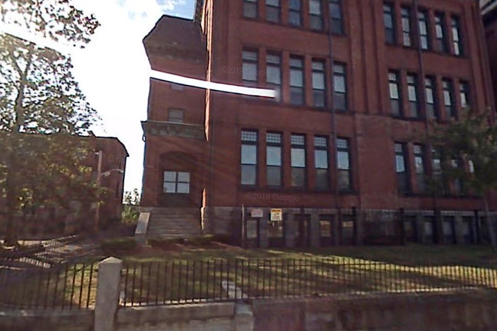 Adelante Apartments