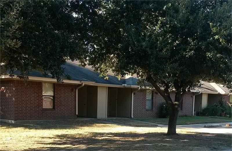 Tatum Square Apartments