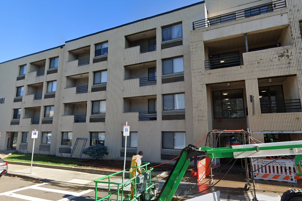 Landfall West Apartments