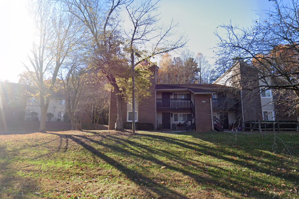 Colony Manor