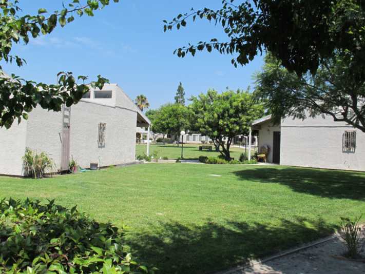 Alice Manor